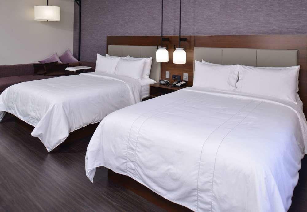 Hotel Visalia Marriott At The Convention Center Extérieur photo