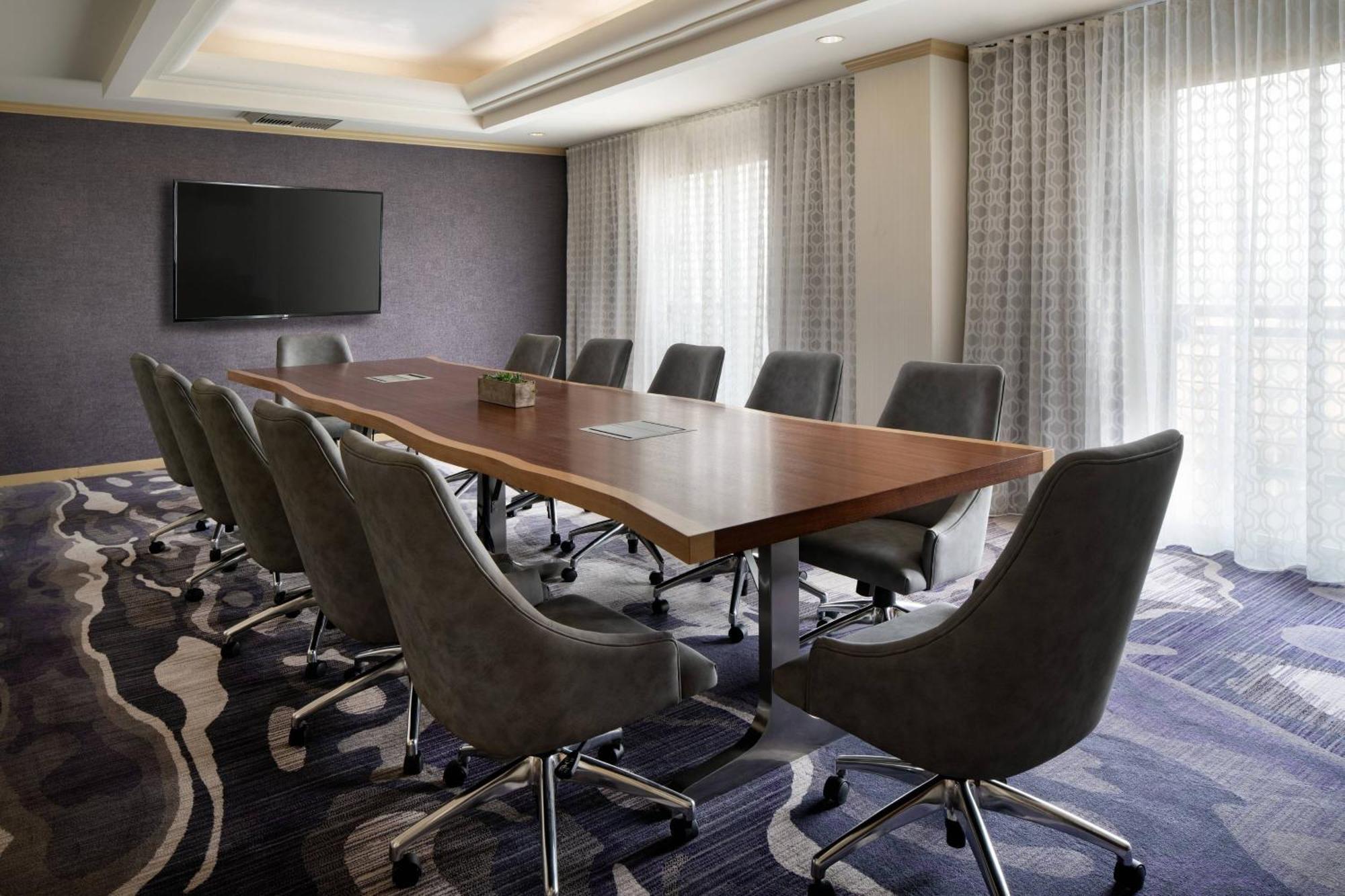 Hotel Visalia Marriott At The Convention Center Extérieur photo