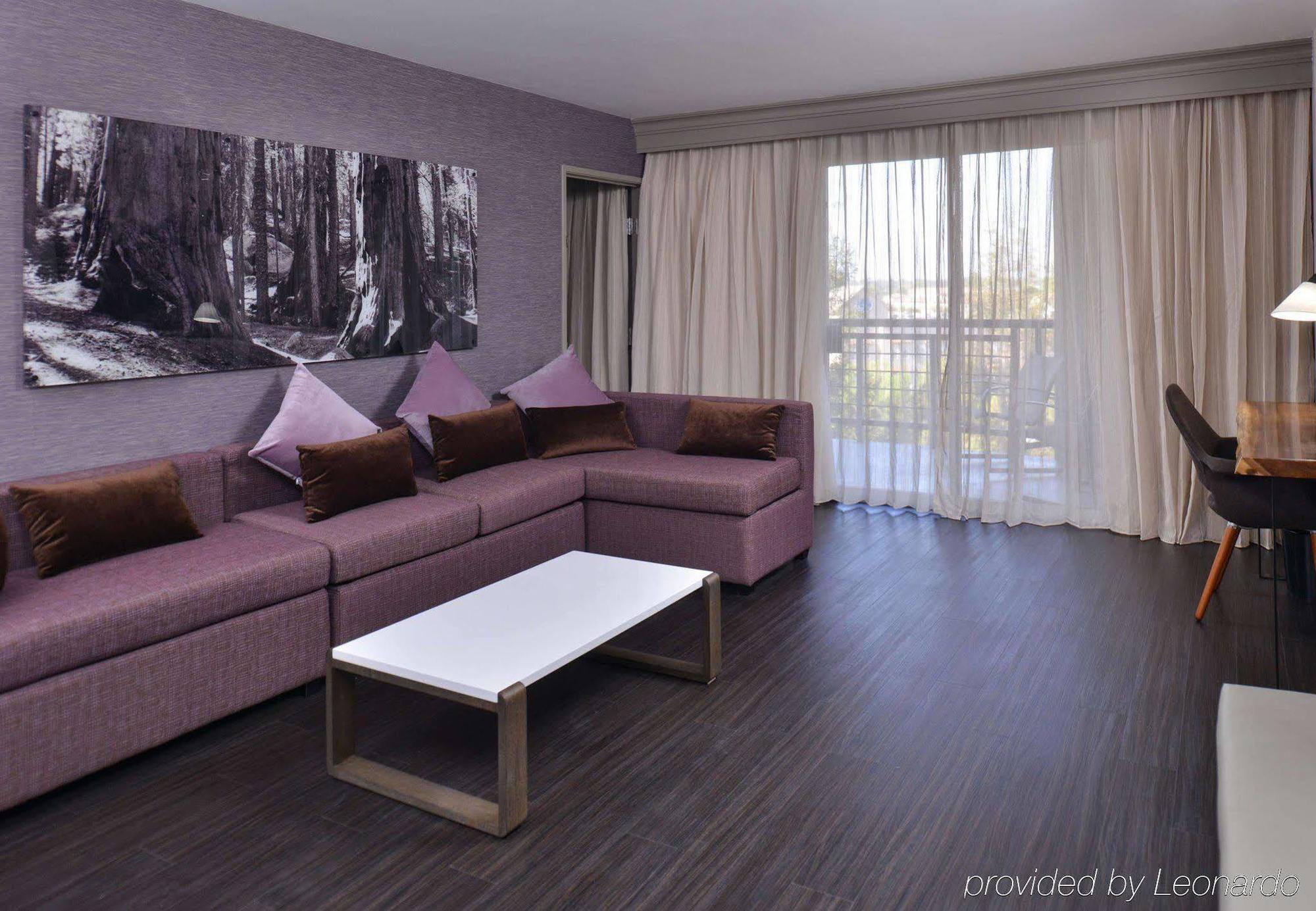 Hotel Visalia Marriott At The Convention Center Extérieur photo