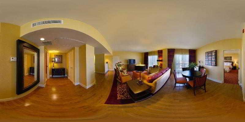 Hotel Visalia Marriott At The Convention Center Extérieur photo